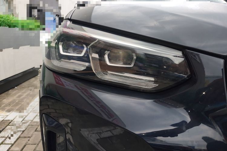 Used BMW X3 2022 Facelift xDrive30i Luxury Edition M Night Edition Package Right Front Headlight