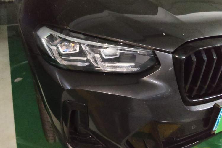 Used BMW X3 2022 xDrive30i Luxury Model M Night Sky Package Right Front Headlight