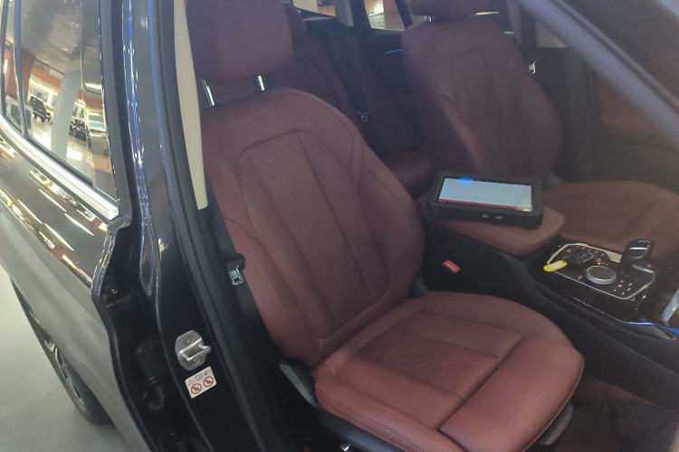 Used BMW X3 2022 xDrive25i M Sport Package Right Front Seat