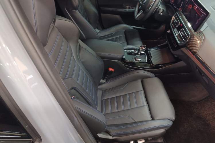 Used BMW X3 2022 M40i Right Front Seat