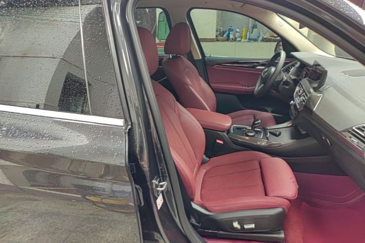 Used BMW X3 2022 Restyled xDrive25i M Sport Package Right Front Seat