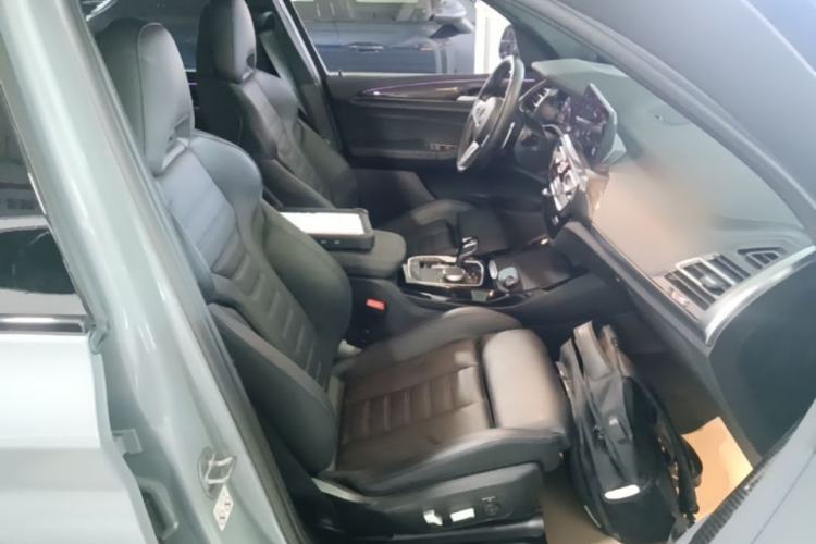 Used BMW X3 2022 M40i Right Front Seat