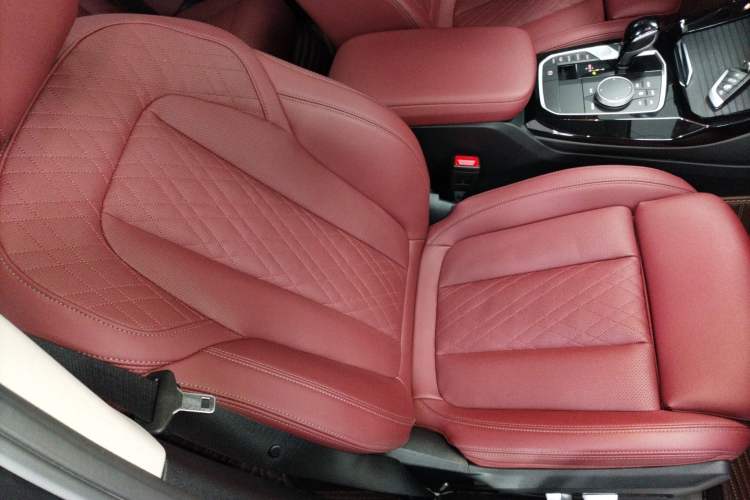 Used BMW X3 2022 xDrive30i Luxury Model M Night Sky Package Right Front Seat