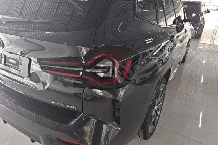 Used BMW X3 2022 Second Facelift xDrive30i Leading Edition M Night Sky Package Right Rear Taillight
