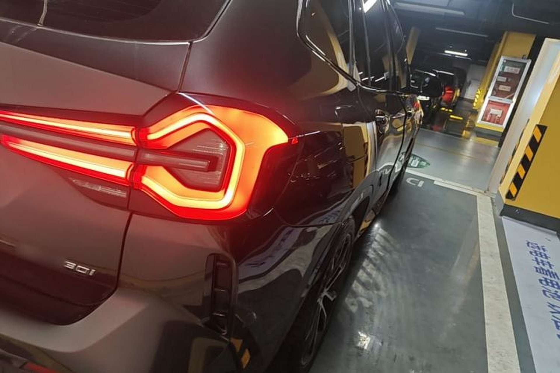 Used BMW X3 2022 xDrive30i Luxury Model M Night Sky Package Right Rear Taillight