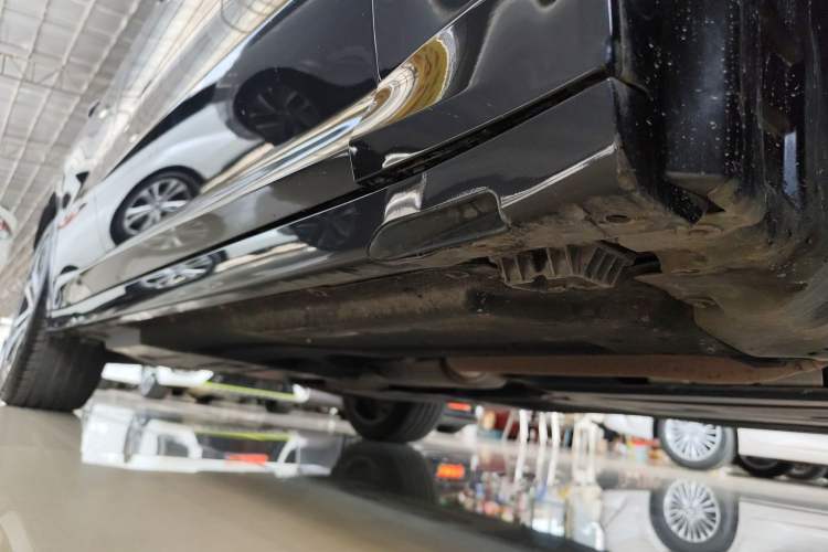 Used BMW X3 2022 xDrive30i Luxury Model M Night Sky Package Right Side Sill