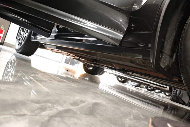 Used BMW X3 2022 Restyled xDrive25i M Sport Package Right Side Sill