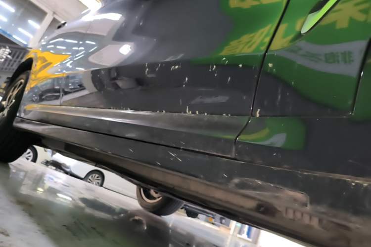 Used BMW X3 2022 xDrive25i M Sport Package Right Side Sill