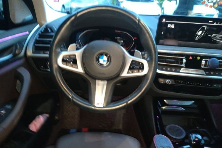 Used BMW X3 2022 Facelift xDrive30i Luxury Edition M Night Edition Package Steering Wheel