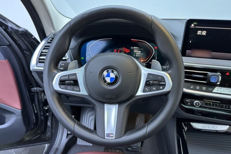 Used BMW X3 2022 Facelift xDrive30i Luxury Edition M Night Edition Package Steering Wheel