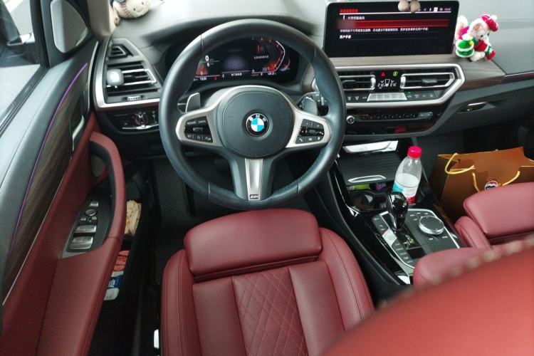 Used BMW X3 2022 xDrive30i Luxury Model M Night Sky Package Steering Wheel