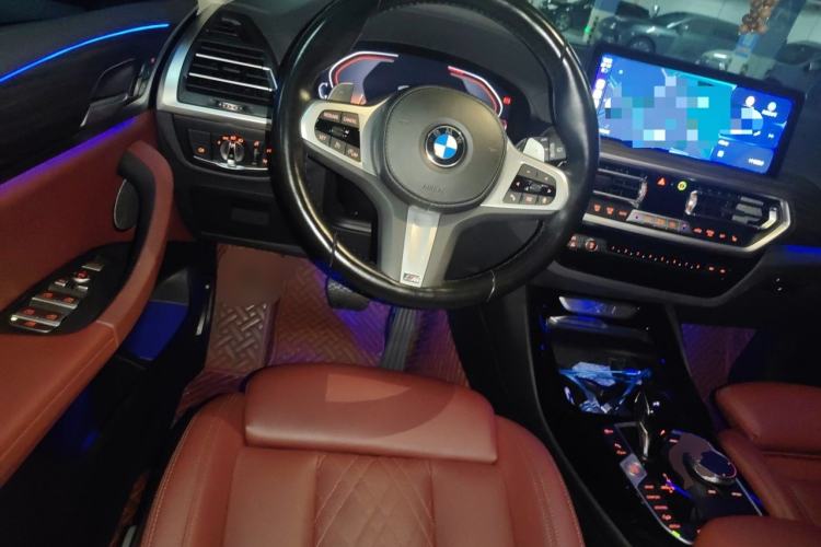 Used BMW X3 2022 xDrive30i Luxury Model M Night Sky Package Steering Wheel
