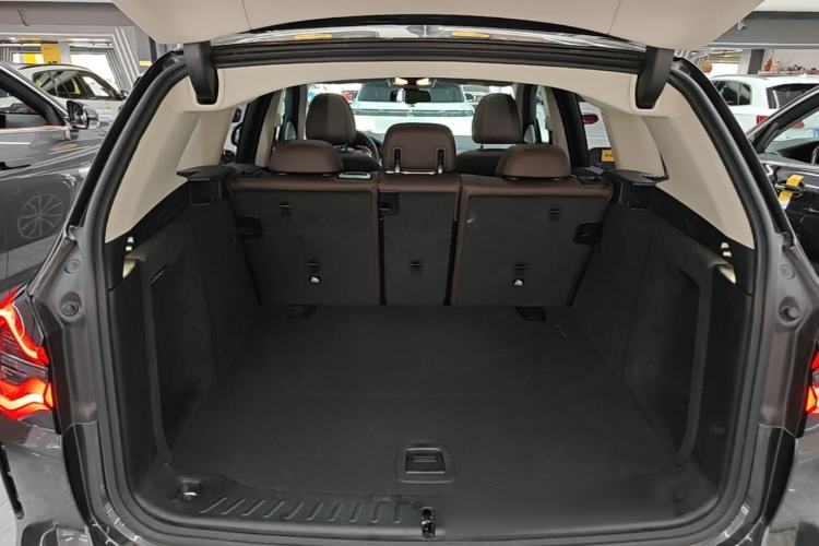 Used BMW X3 2022 xDrive30i Luxury Model M Night Sky Package Trunk