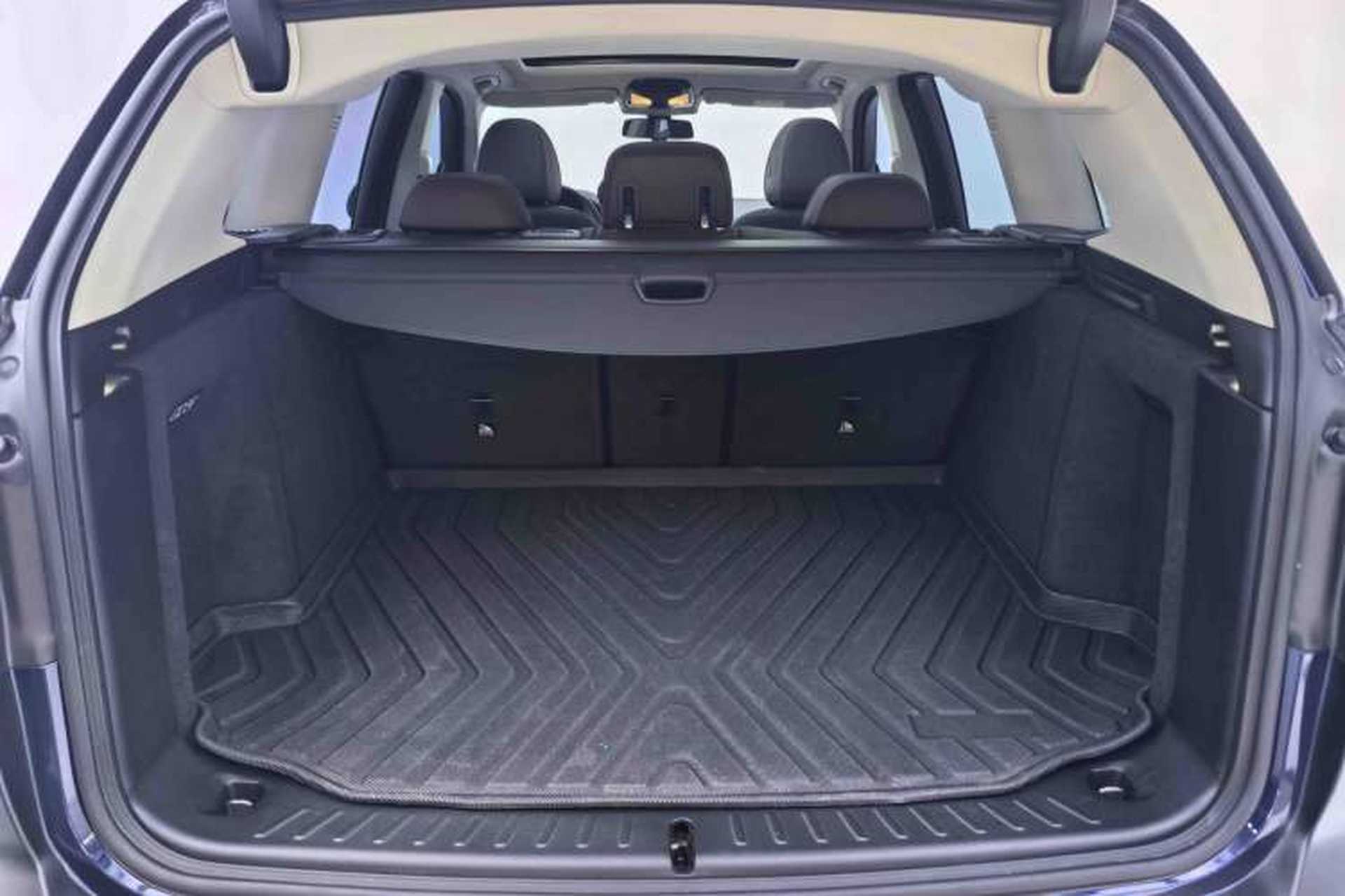 Used BMW X3 2022 Second Facelift xDrive30i Leading Edition M Night Sky Package Trunk