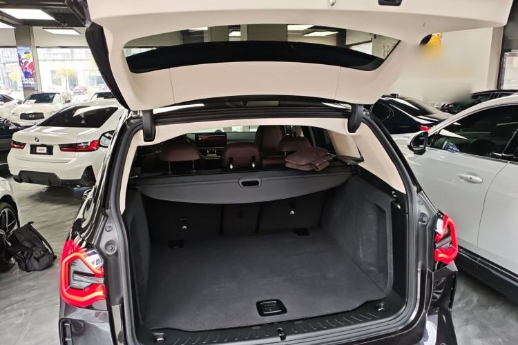 Used BMW X3 2022 Restyled xDrive25i M Sport Package Trunk