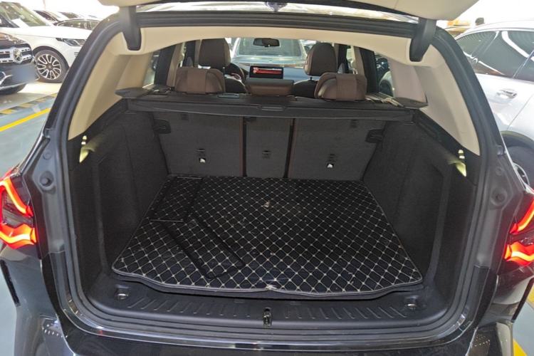 Used BMW X3 2022 xDrive30i Luxury Model M Night Sky Package Trunk