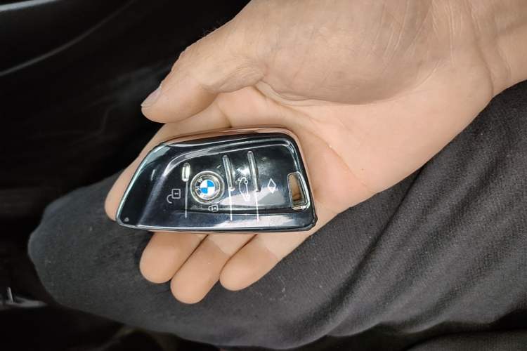 Used BMW X3 2022 xDrive30i Luxury Model M Night Sky Package Vehicle Key