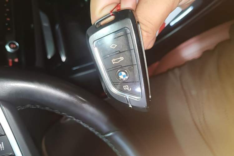 Used BMW X3 2022 Second Facelift xDrive30i Leading Edition M Night Sky Package Vehicle Key