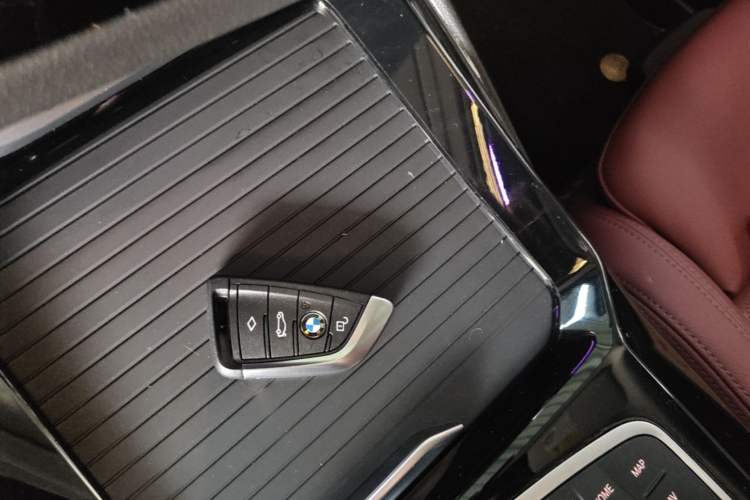 Used BMW X3 2022 Second Facelift xDrive30i Leading Edition M Night Sky Package Vehicle Key