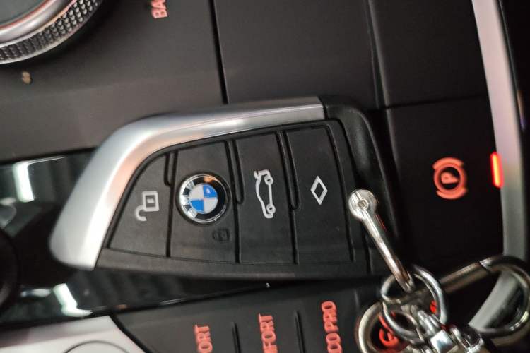 Used BMW X3 2022 xDrive25i M Sport Package Vehicle Key