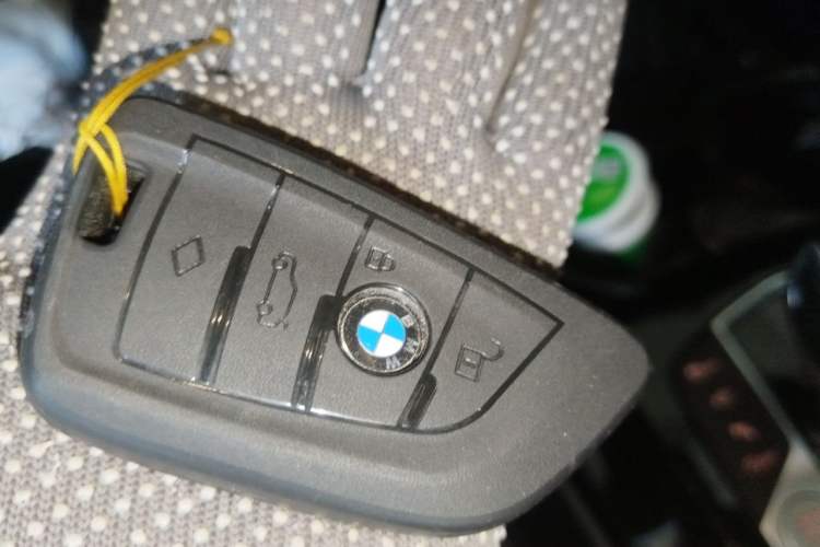 Used BMW X3 2022 Facelift xDrive30i Luxury Edition M Night Edition Package Vehicle Key