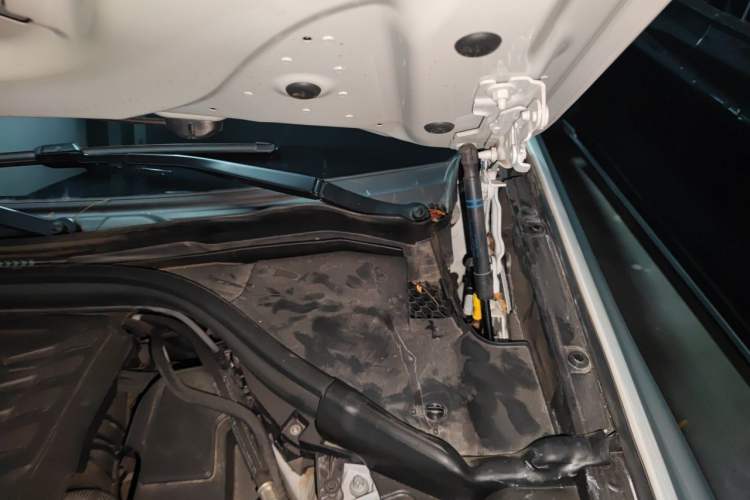 Used BMW X3 2022 Facelift xDrive30i Luxury Edition M Night Edition Package Engine Bay Left