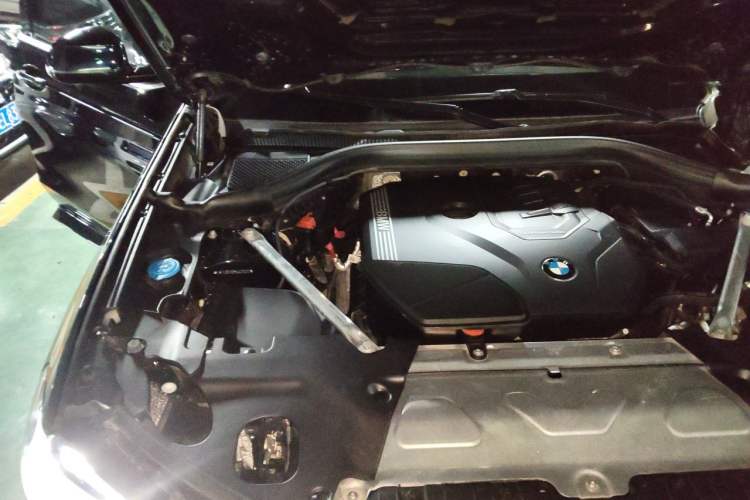 Used BMW X3 2022 Restyled xDrive25i M Sport Package Engine Bay Right
