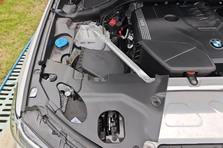 Used BMW X3 2022 xDrive25i M Sport Package Engine Bay Right