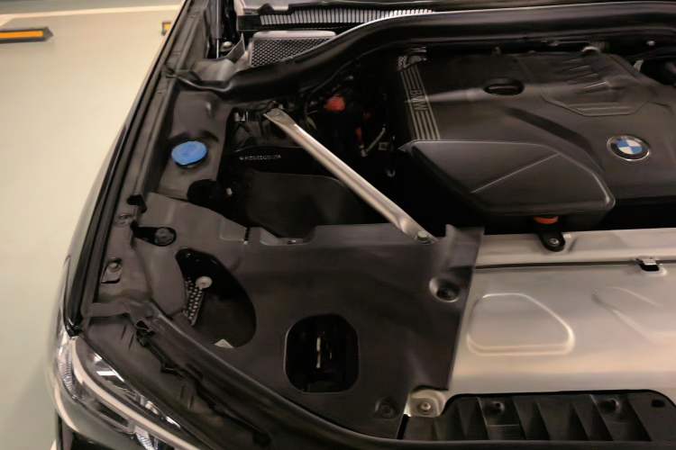 Used BMW X3 2022 xDrive30i Luxury Model M Night Sky Package Engine Bay Right