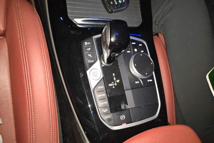 Used BMW X3 2022 xDrive30i Luxury Model M Night Sky Package Gear Lever