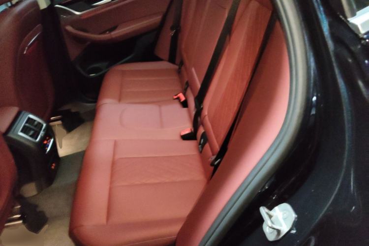 Used BMW X3 2022 Restyled xDrive25i M Sport Package Left Rear Seat