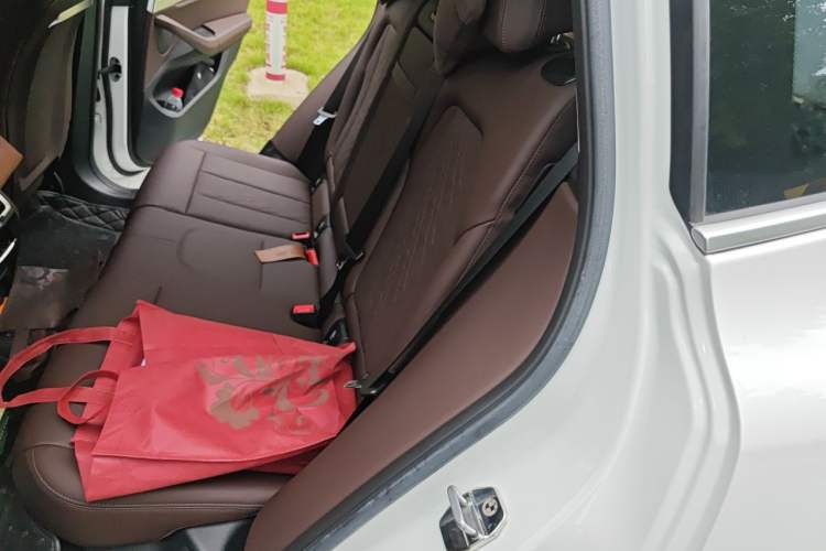 Used BMW X3 2022 xDrive25i M Sport Package Left Rear Seat