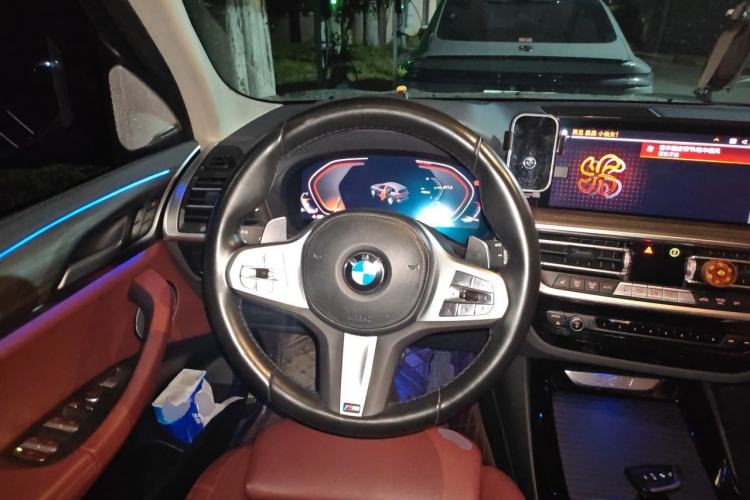 Used BMW X3 2022 xDrive30i Luxury Model M Night Sky Package Steering Wheel