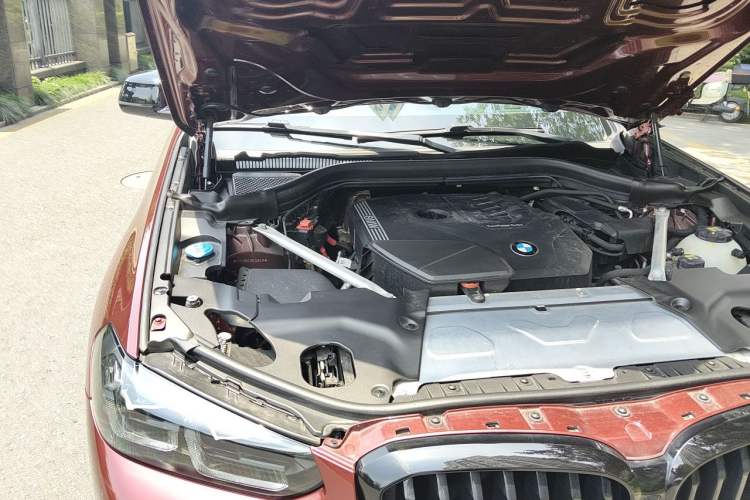 Used BMW X3 2022 Restyled xDrive30i Luxury Edition M Night Sky Package Engine Bay Right