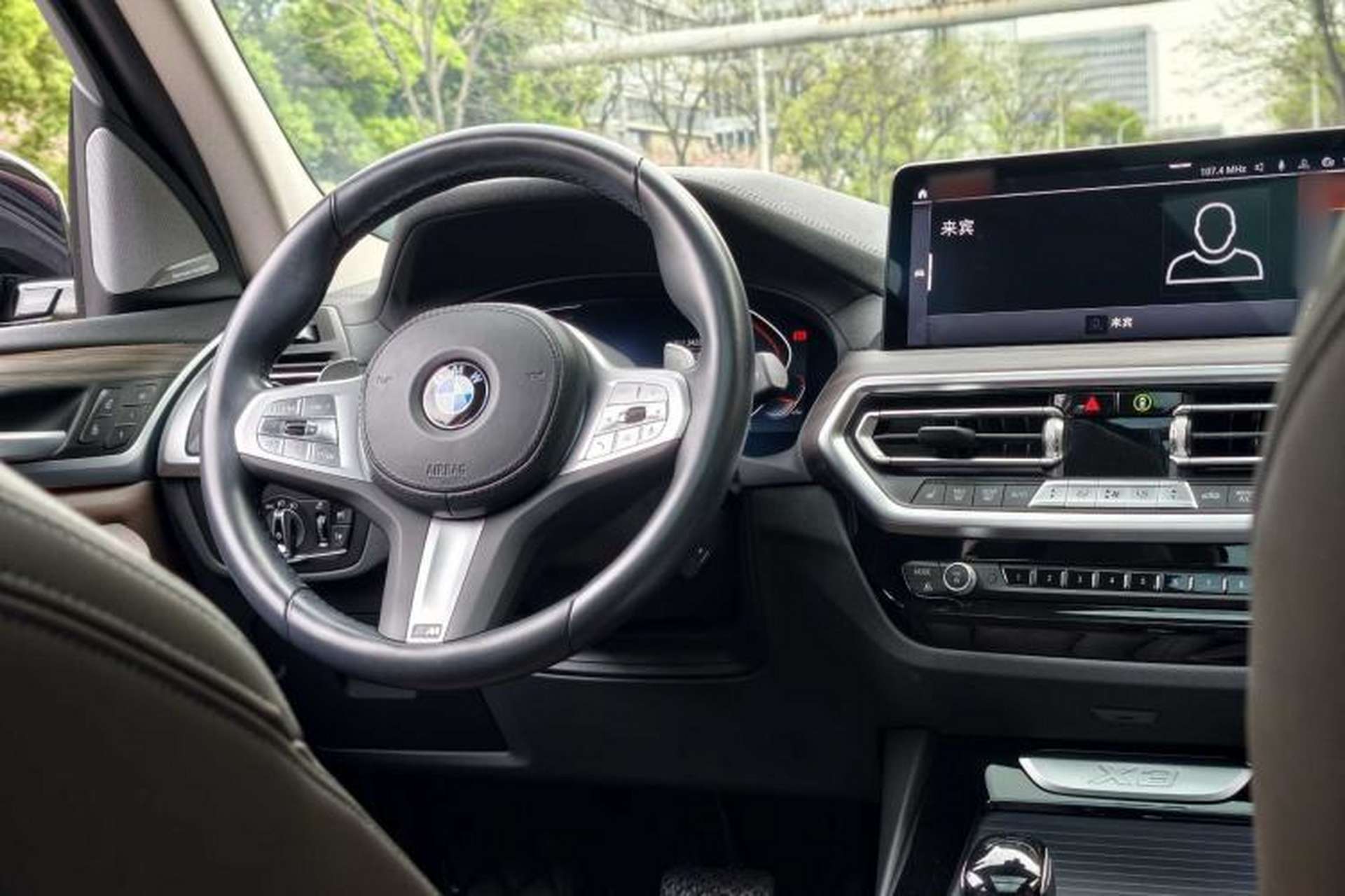 Used BMW X3 2022 Second Facelift xDrive30i Leading Edition M Night Sky Package Interior 5
