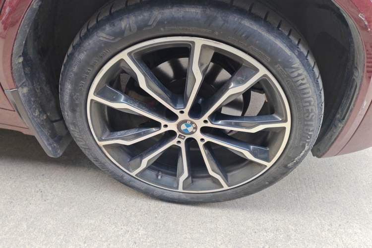 Used BMW X3 2022 xDrive30i Luxury Model M Night Sky Package Right Front Wheel Hub