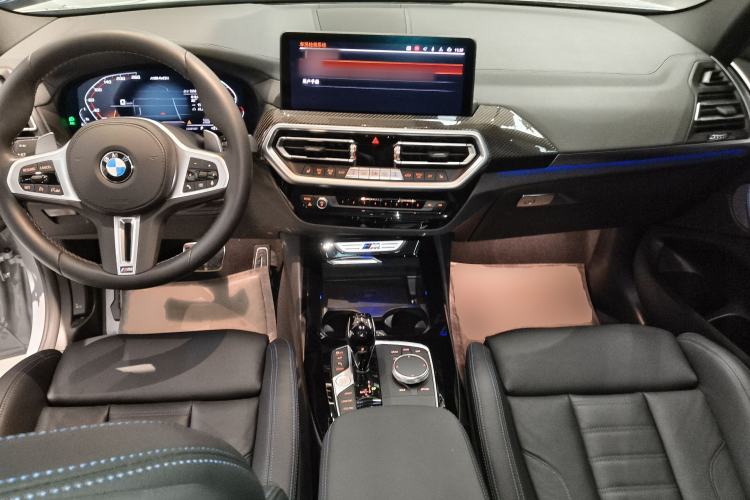 Used BMW X3 2022 M40i Center Console