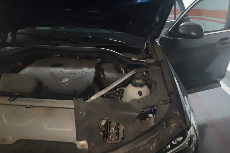 Used BMW X3 2022 xDrive25i M Sport Package Engine Bay Left