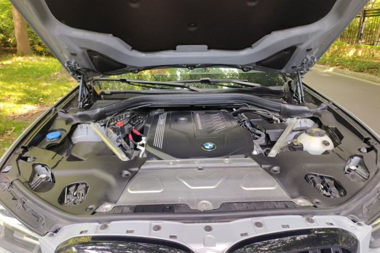 Used BMW X3 2022 M40i Engine Bay