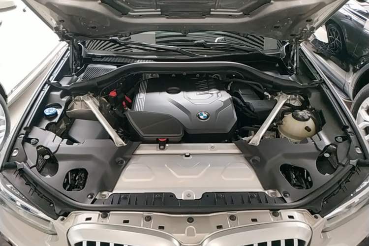 Used BMW X3 2022 xDrive25i M Sport Package Engine Bay
