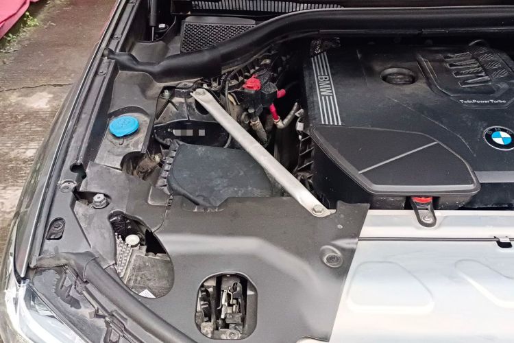 Used BMW X3 2022 xDrive25i M Sport Package Engine Bay Right