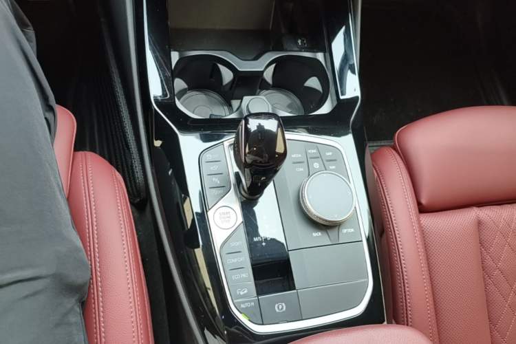 Used BMW X3 2022 Second Facelift xDrive30i Leading Edition M Night Sky Package Gear Lever