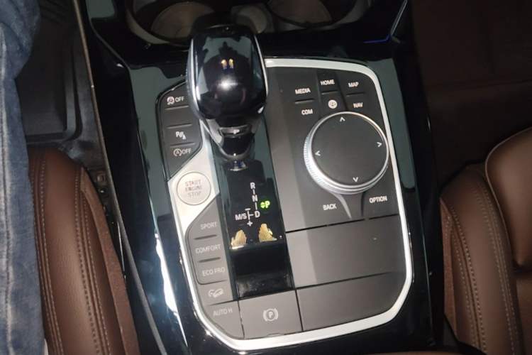 Used BMW X3 2022 xDrive30i Luxury Model M Night Sky Package Gear Lever