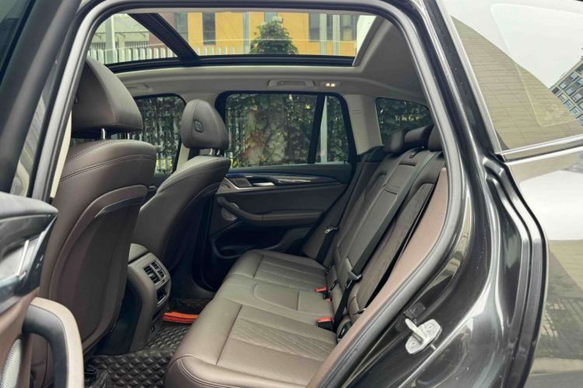 Used BMW X3 2022 xDrive25i M Sport Package Interior 1