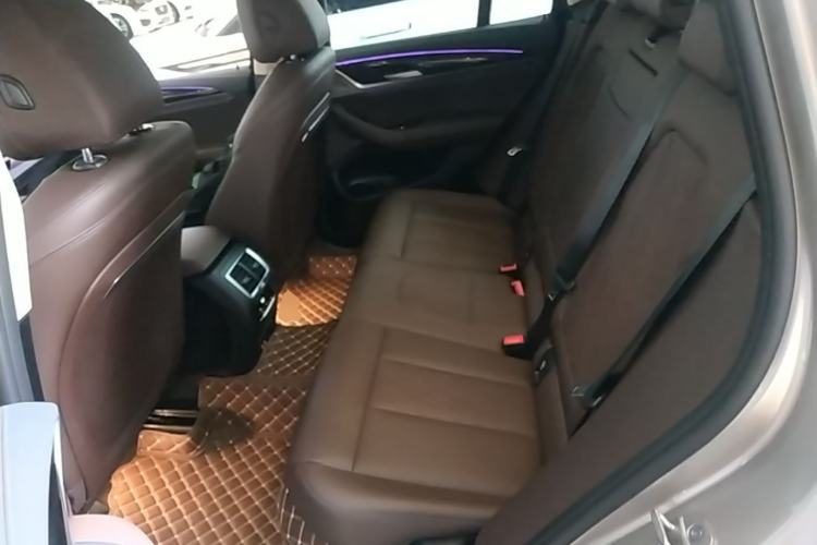 Used BMW X3 2022 xDrive25i M Sport Package Left Rear Seat