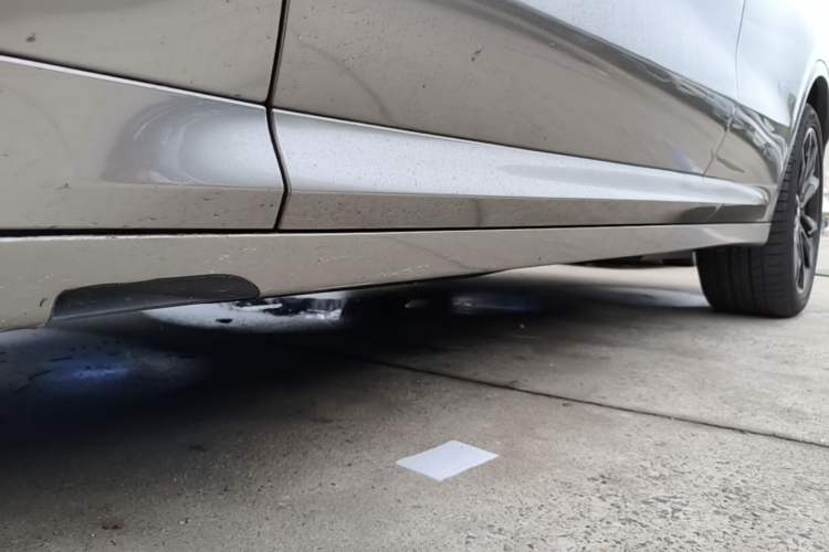 Used BMW X3 2022 Second Facelift xDrive30i Leading Edition M Night Sky Package Left Side Sill
