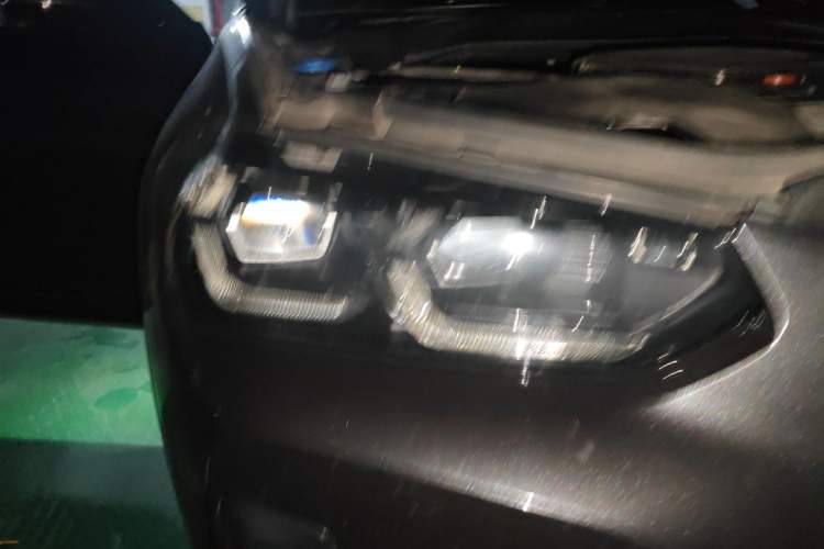 Used BMW X3 2022 xDrive30i Luxury Edition M Night Sky Package Right Front Headlight