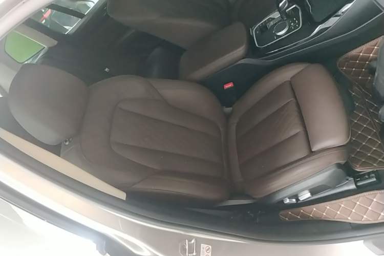 Used BMW X3 2022 xDrive25i M Sport Package Right Front Seat