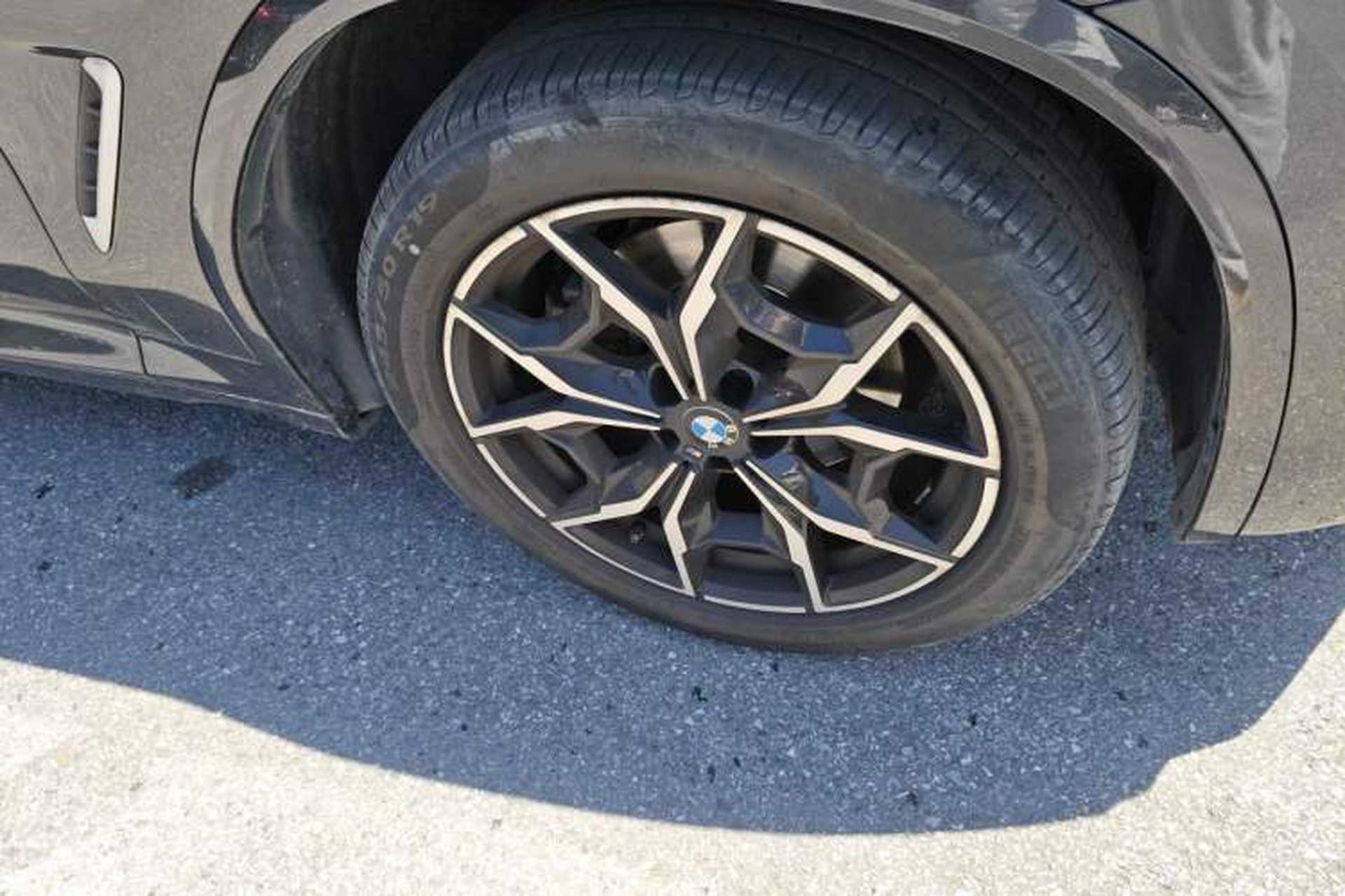 Used BMW X3 2022 xDrive25i M Sport Package Right Front Wheel Hub