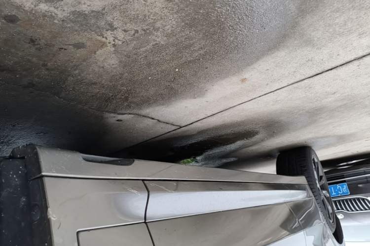 Used BMW X3 2022 Second Facelift xDrive30i Leading Edition M Night Sky Package Right Side Sill